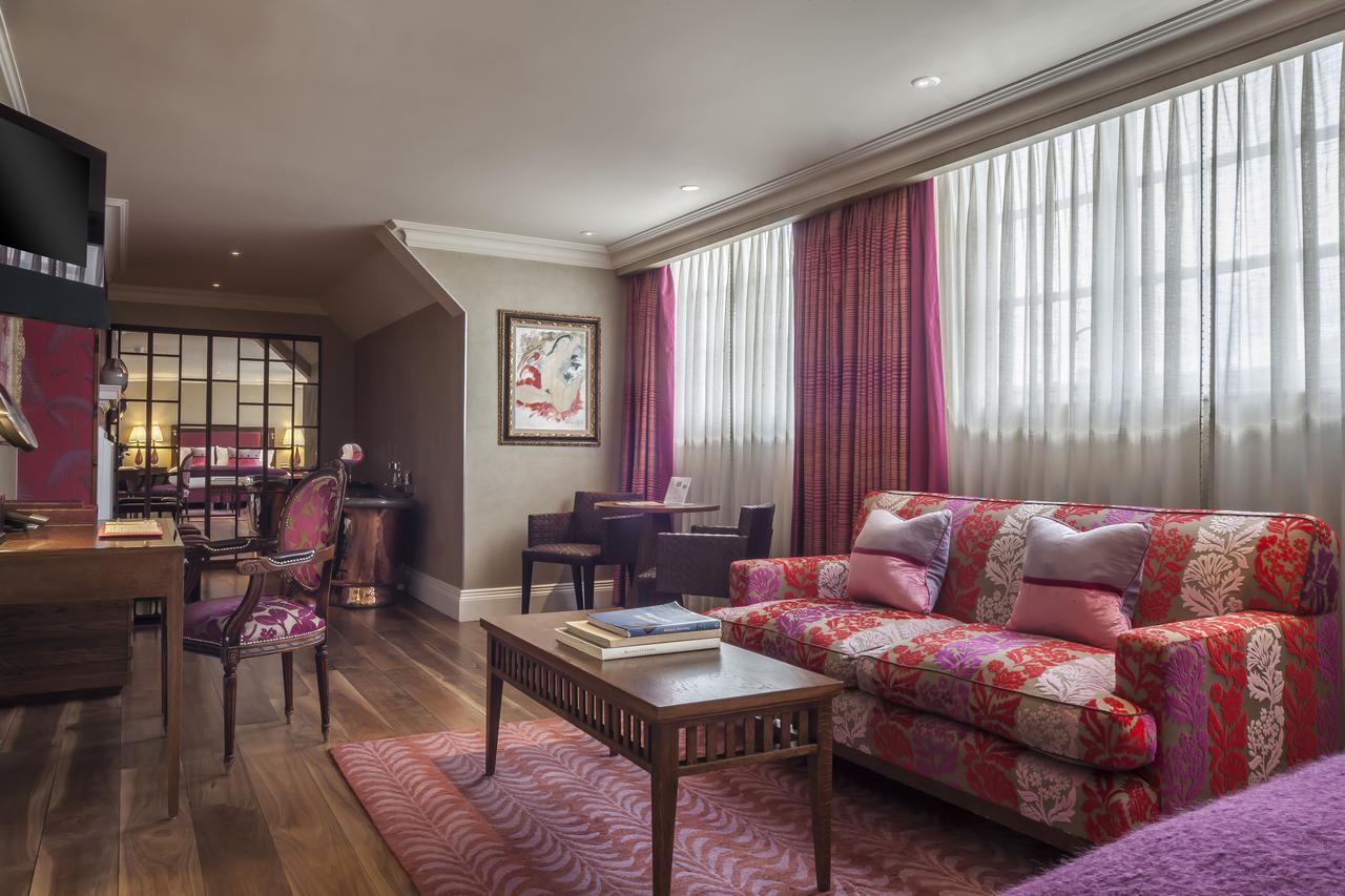 The Roseate Reading Otel Dış mekan fotoğraf A suite at the Mandarin Oriental London