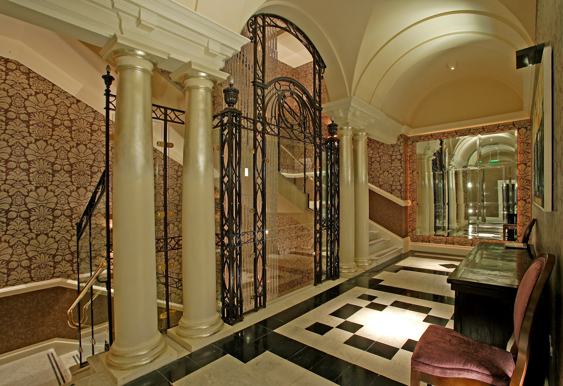 The Roseate Reading Otel Dış mekan fotoğraf The hotel's lobby